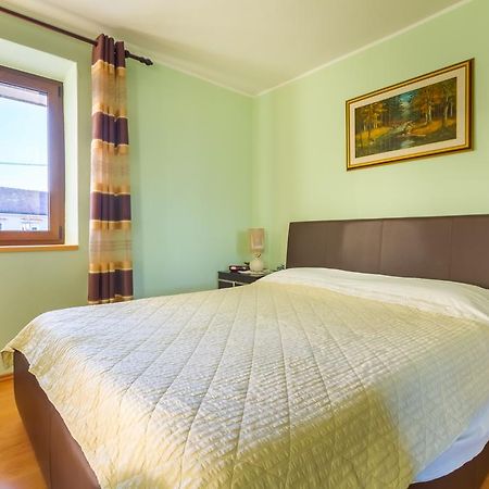 Apartment Manzoni Malinska Eksteriør billede