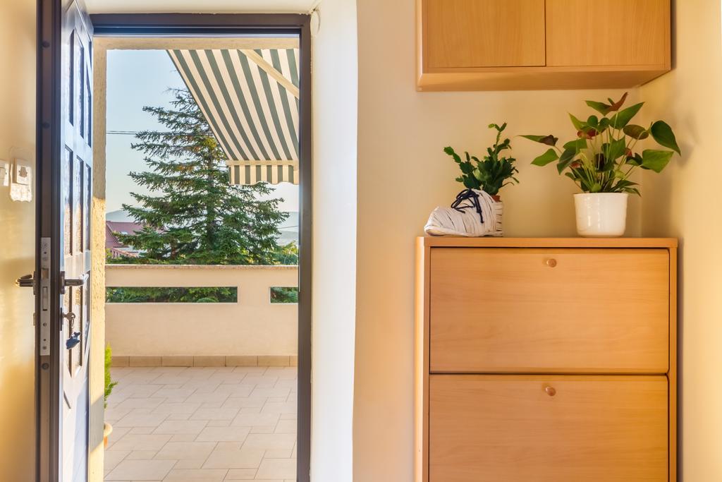 Apartment Manzoni Malinska Eksteriør billede