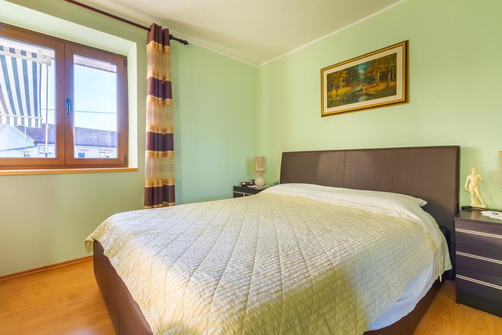 Apartment Manzoni Malinska Eksteriør billede